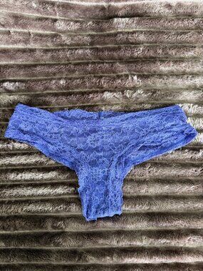 Vibrant sheer lace cheeky panties, size S